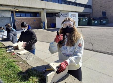 Eco Club members build birdhouses at Salem High School in 2021.Photo credit: Eco Club Instagram page (@ecoclubpcep)