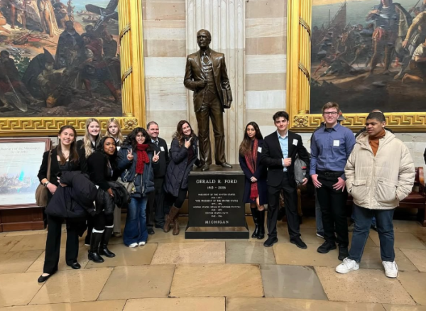 Park students and teachers recognize former President Ford from Michigan during a behind-the-scenes tour of the Capitol.